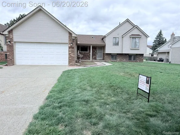 3703 Alderdale Dr, Sterling Heights, MI 48310
