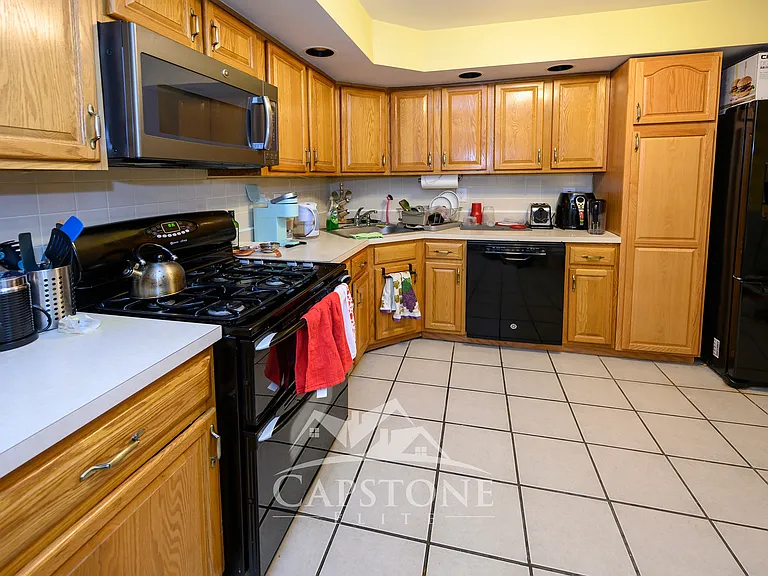 22 Krueger Court3 Master W Balcony Walk — Photo 6