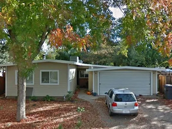 920 Gregory Pl, Davis, CA 95616