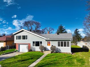 932 S La Londe Ave, Lombard, IL