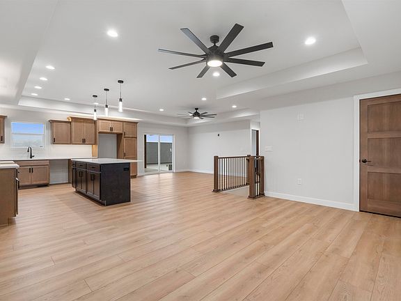 5th image of 1020 Sage Oak Cir