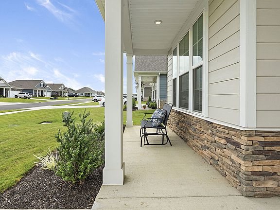 3rd image of 3049 White Harbor Dr