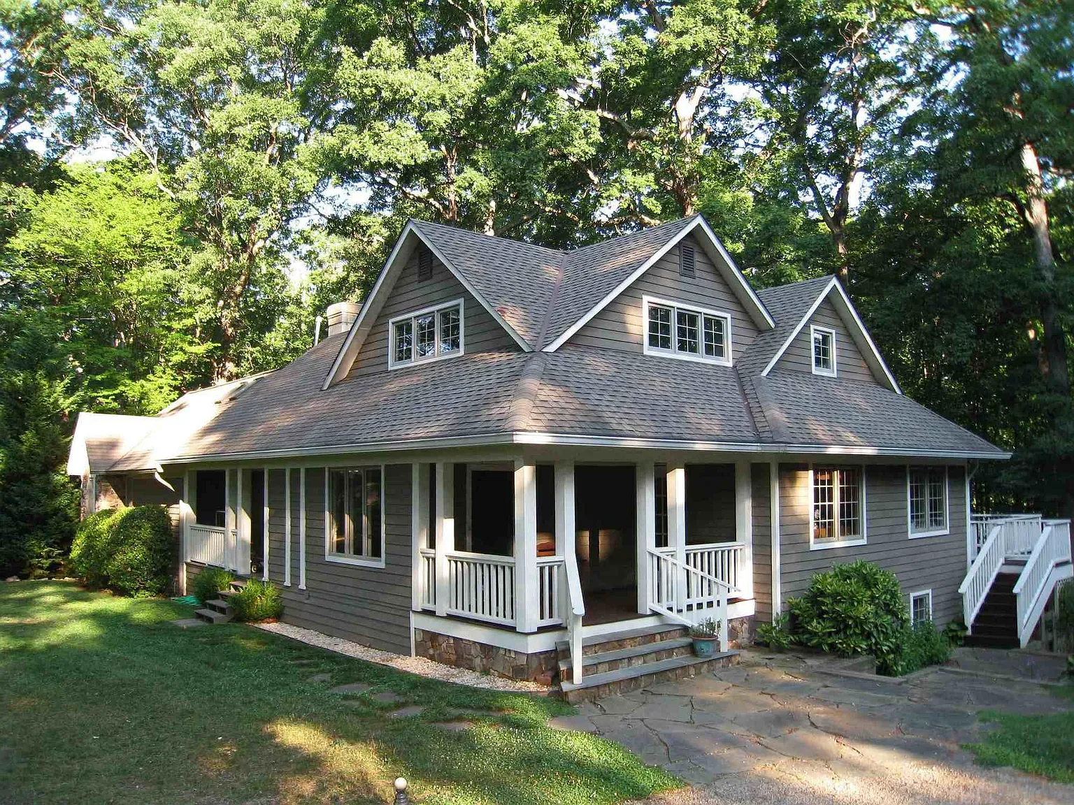 2400 Pine Garth Run photo 1