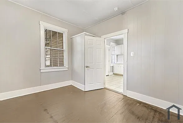2 bed, 1080 sqft, $1,400 — Photo 3