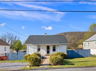 337 Mary Gray Ln, Staunton, VA 24401