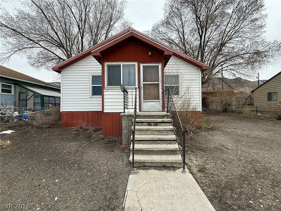 1st image of 53 1st St