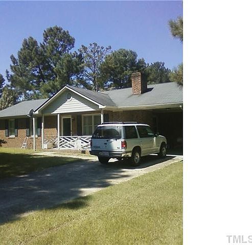 2nd image of 1628 Crockers Nub Rd