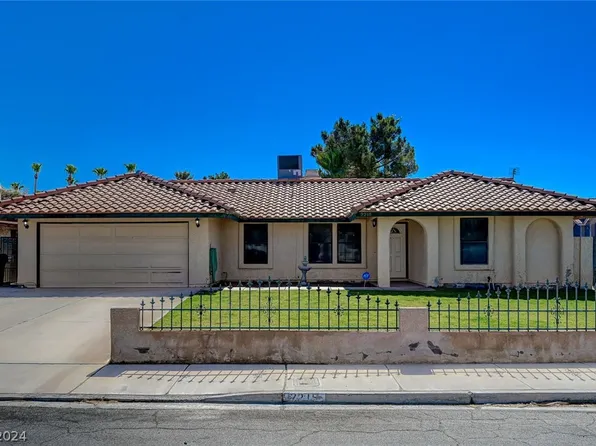 2215 Heavenly View Dr, Henderson, NV 89014
