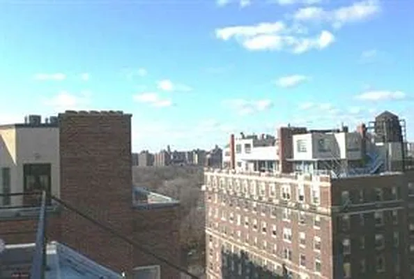 Rented by Douglas Elliman | media 4