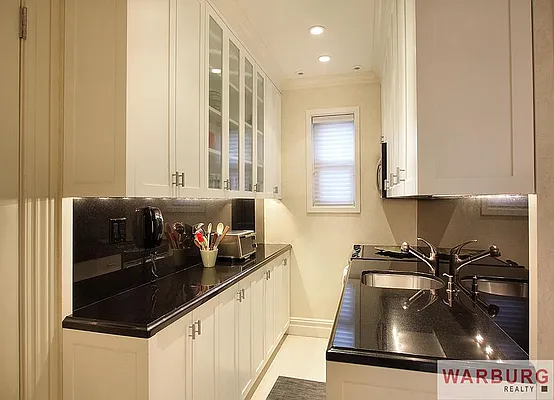 Sold by Warburg | media 19