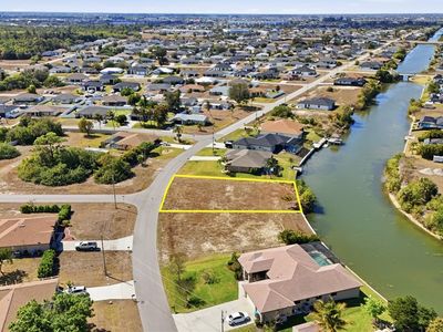 337 NE 5th Ter, Cape Coral, FL, 33909