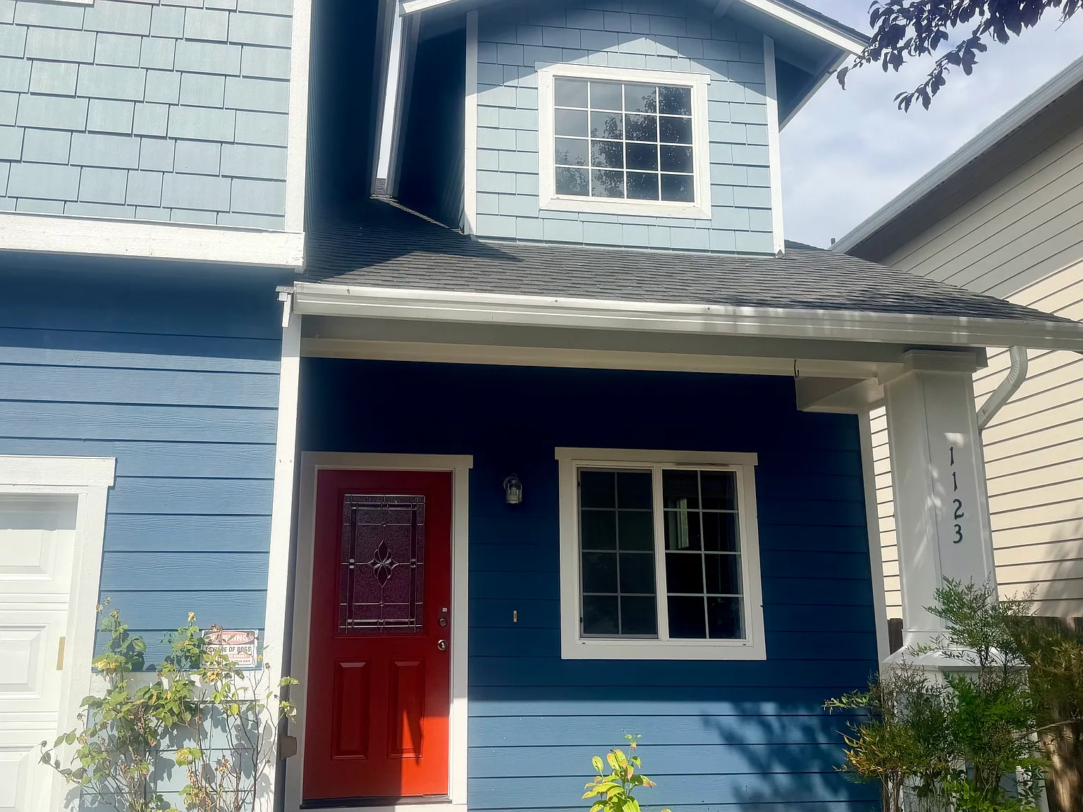 3 bed, 2.5 bath, 2053 sqft, $3,325 — Photo 2