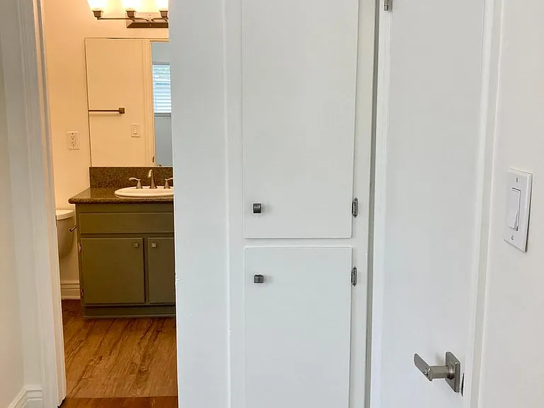 203 Ladera Street — Photo 10
