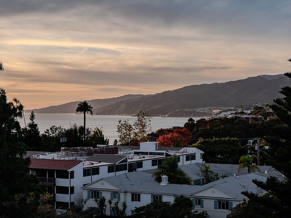 San Vicente Tower 220 San Vicente Blvd Santa Monica CA Zillow