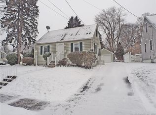 48 Spring Ln, Milford, CT 06460