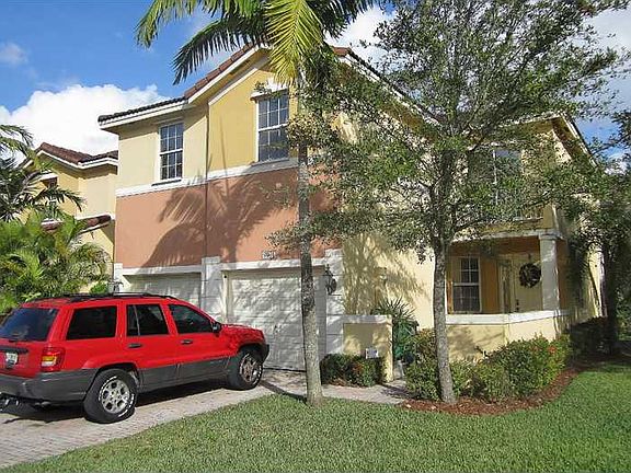 2nd image of 8001 Nw 114 Pl
