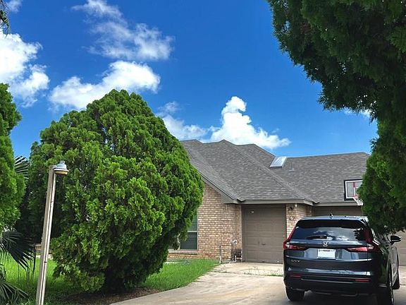 2nd image of 42 Pizarro Ave