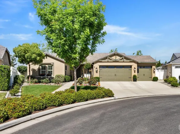 1907 Corvedale St, Bakersfield, CA 93311