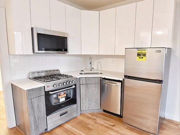 2nd image of 160 W 141st St APT 5C