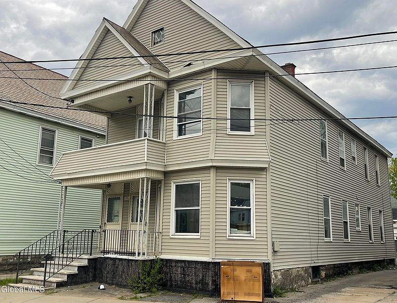 3rd image of 1013 Chrisler Avenue