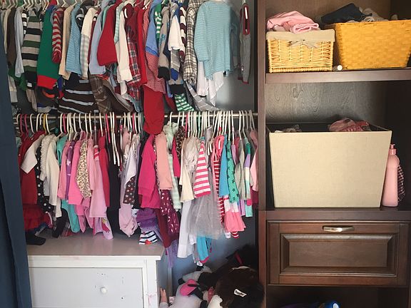 4th image of 623 Jennifer Dr E