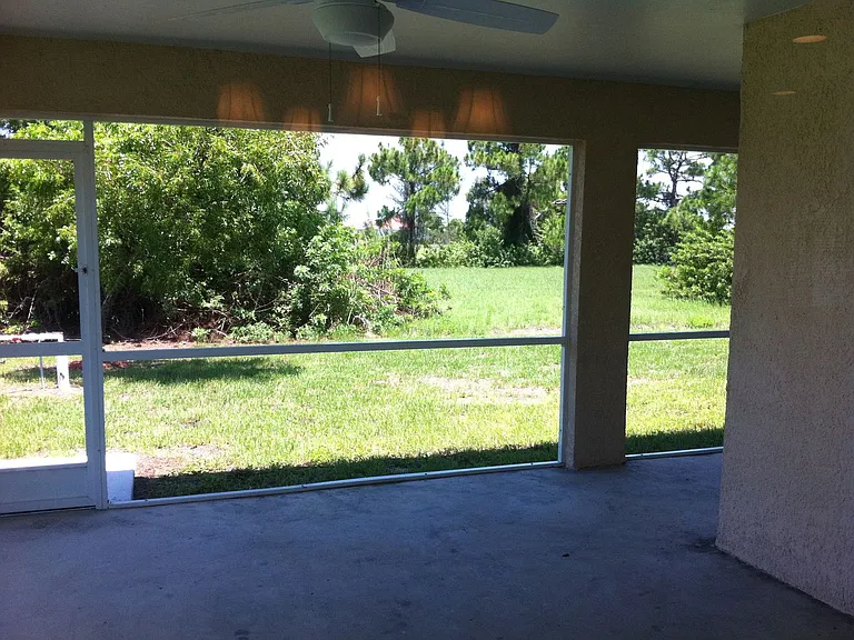 1017 NW 24th Ave — Photo 43