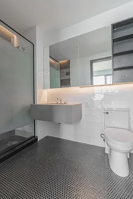 Rented by The KCI Group | media 35