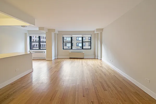 Rented by Stonehenge NYC LLC | media 5