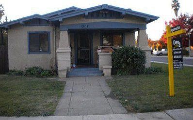 1st image of 1301 S Central Ave