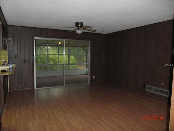 3rd image of 948 Fountainhead Dr