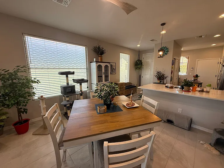 1386 Evening Breeze Ln — Photo 15