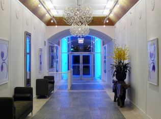 1313 W Randolph St APT 302, Chicago, IL 60607