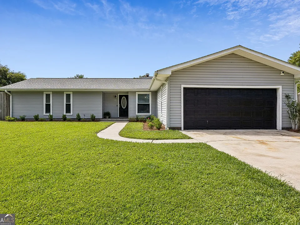 105 Wolf Bay Cir
