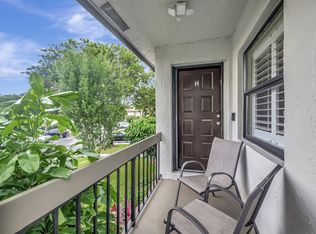 9307 Pecky Cypress Ln APT 17H, Boca Raton, FL 33428