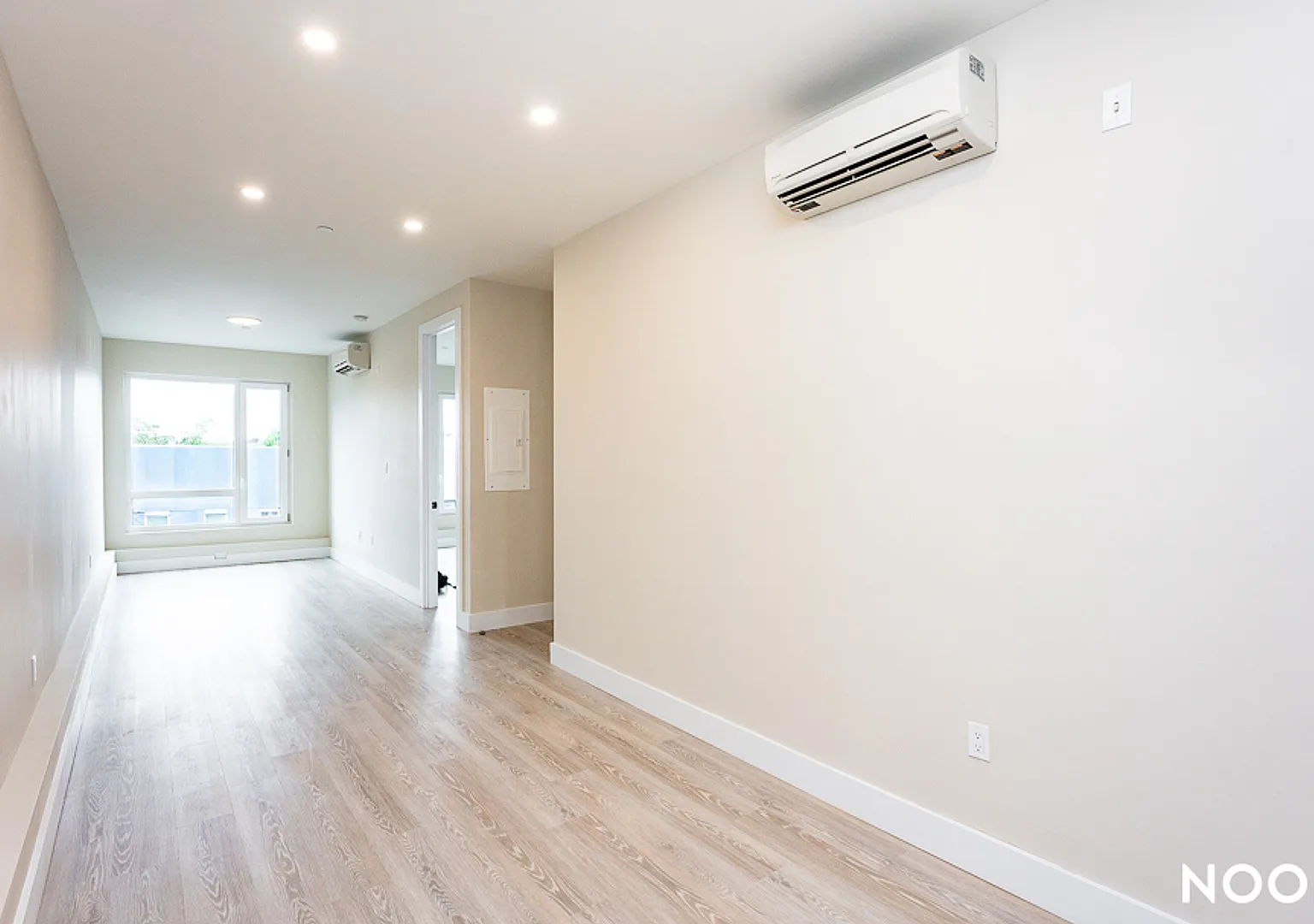 373 Knickerbocker Avenue — Photo 2