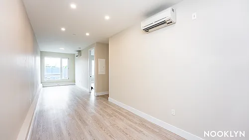 373 Knickerbocker Ave Photo 1