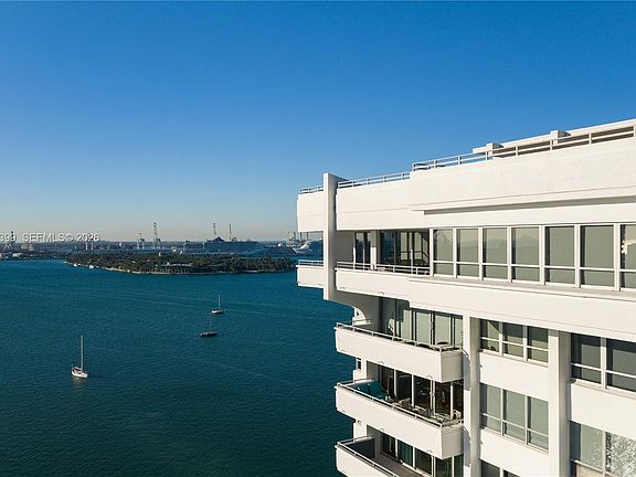2nd image of 11 Island Ave #Penthouse 2