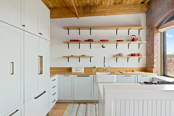 Sold by Corcoran | media 16