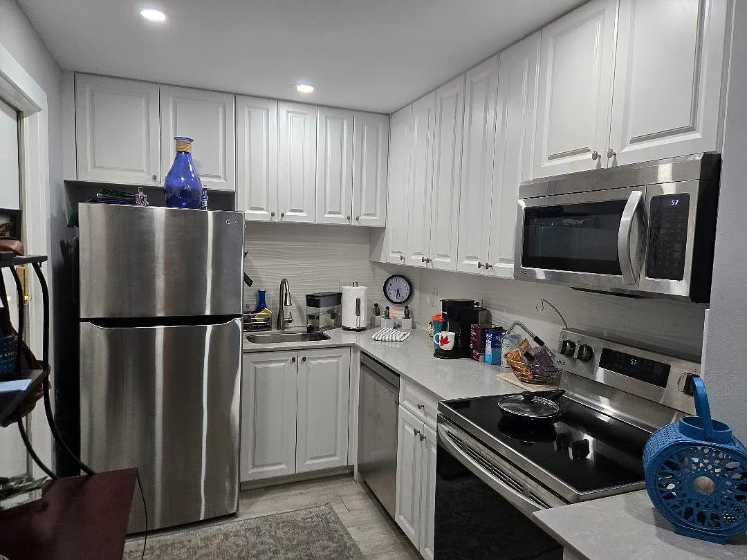 1 bed, 1.0 bath, 709 sqft, $1,700 — Photo 2