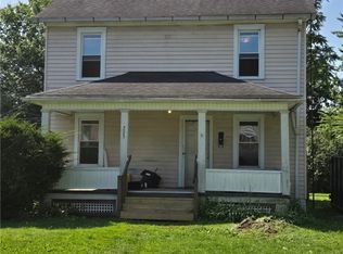 225 W Indiana Ave, Sebring, OH 44672