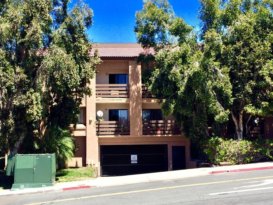 1st image of 1002 30th St APT 204