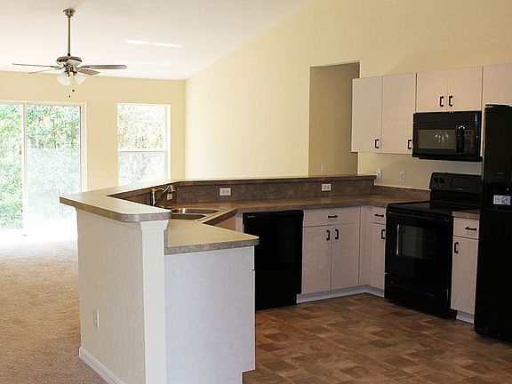 4th image of 3926 W Cross Dr