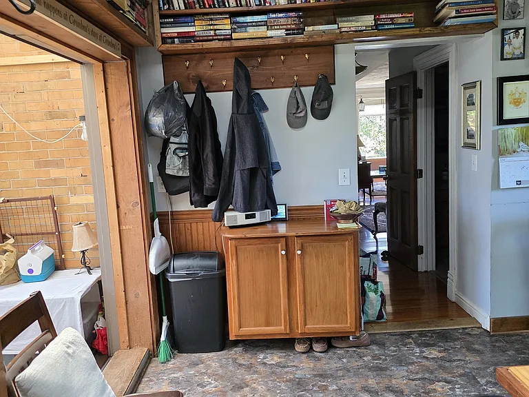 5905 Elgin St #2 — Photo 36
