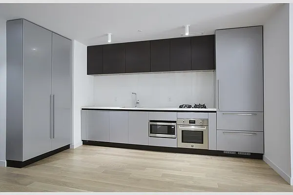 Rented by Keller Williams NYC | media 33