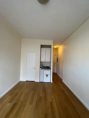 Rented by Corcoran | media 2