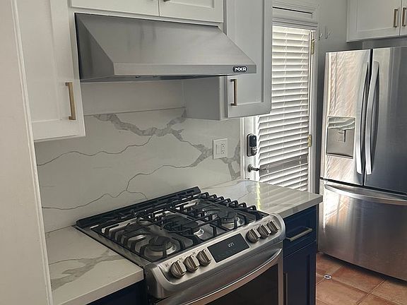 5th image of 6504 W 84th Pl #6506