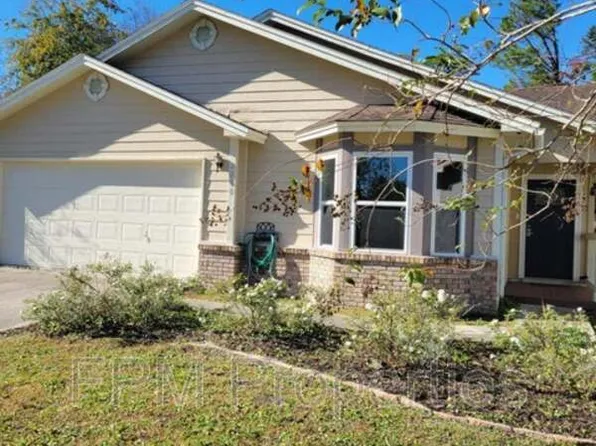 2080 Tanager Dr, Orange Park, FL 32073