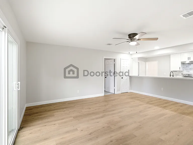 9002 San Jose Ave — Photo 15