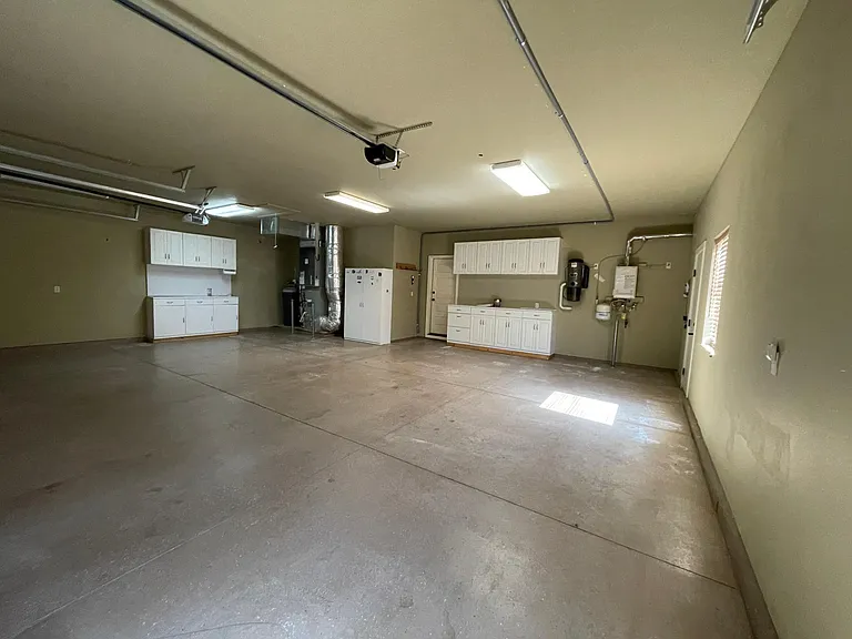 644 N Senora Way — Photo 36