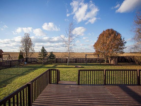 5th image of 1045 W Margate Cir